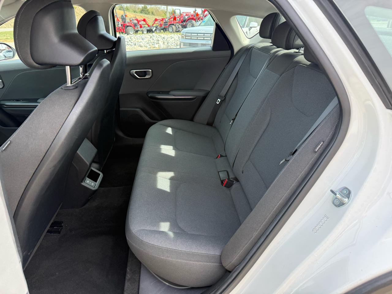 Kia K4 LX 4D Sedan FWD 2025