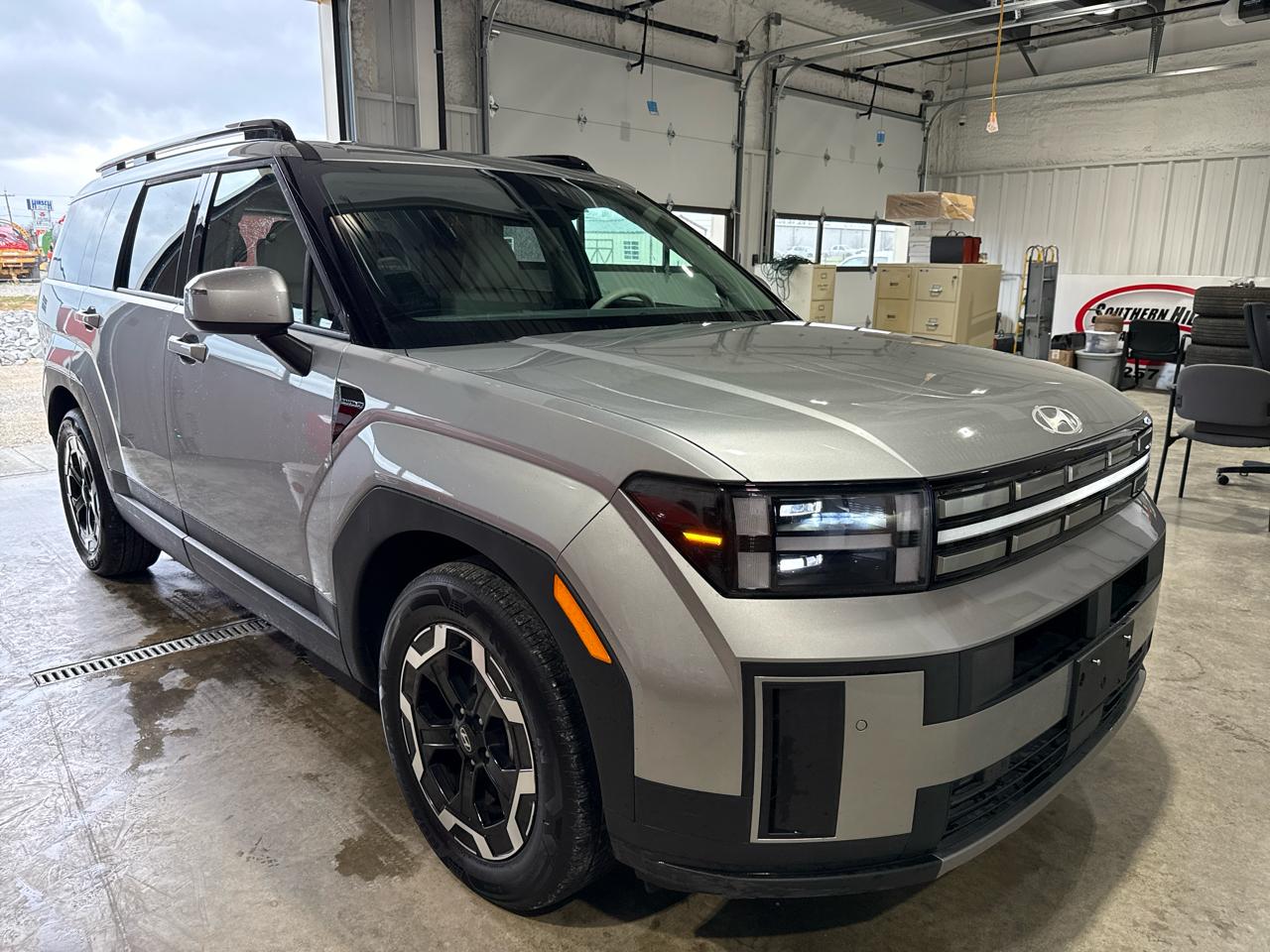 Hyundai Santa Fe SEL 4D SUV FWD 2.5L 2025