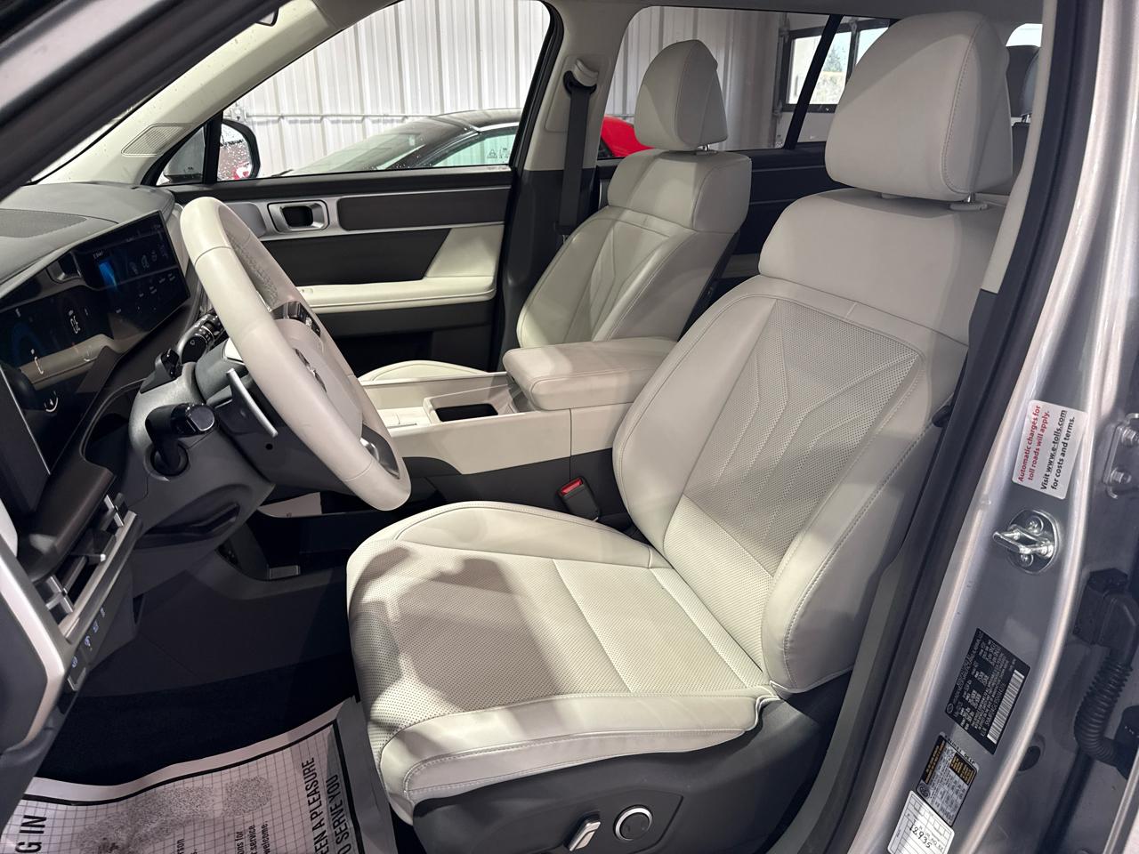 Hyundai Santa Fe SEL 4D SUV FWD 2.5L 2025