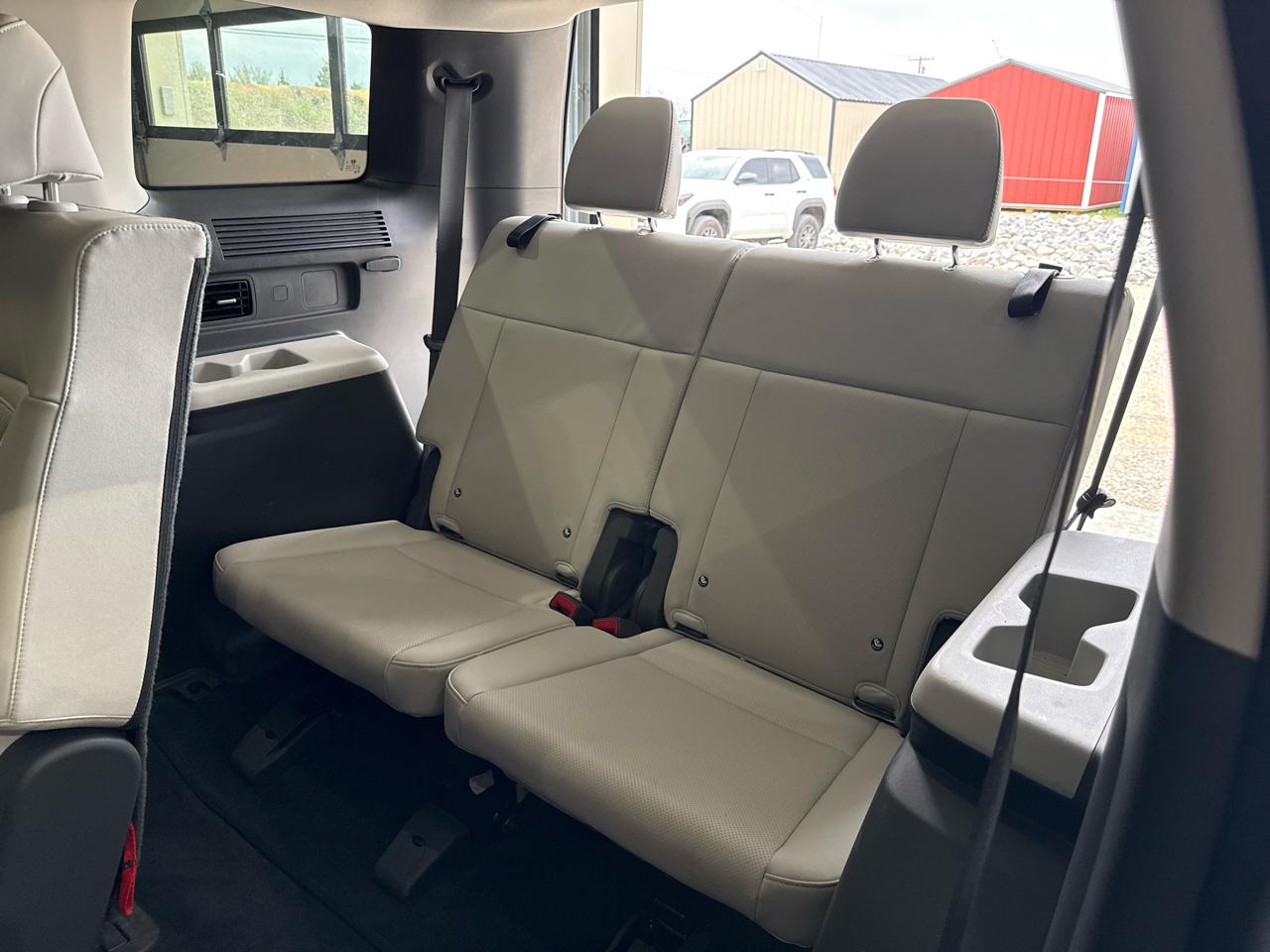 Hyundai Santa Fe SEL 4D SUV FWD 2.5L 2025