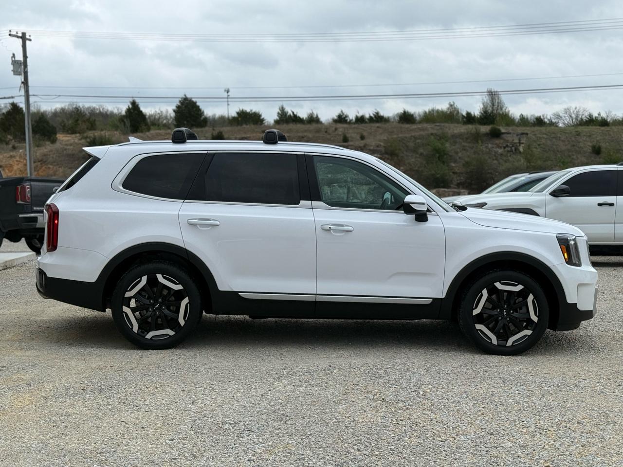 Kia Telluride S 4D SUV AWD 2025