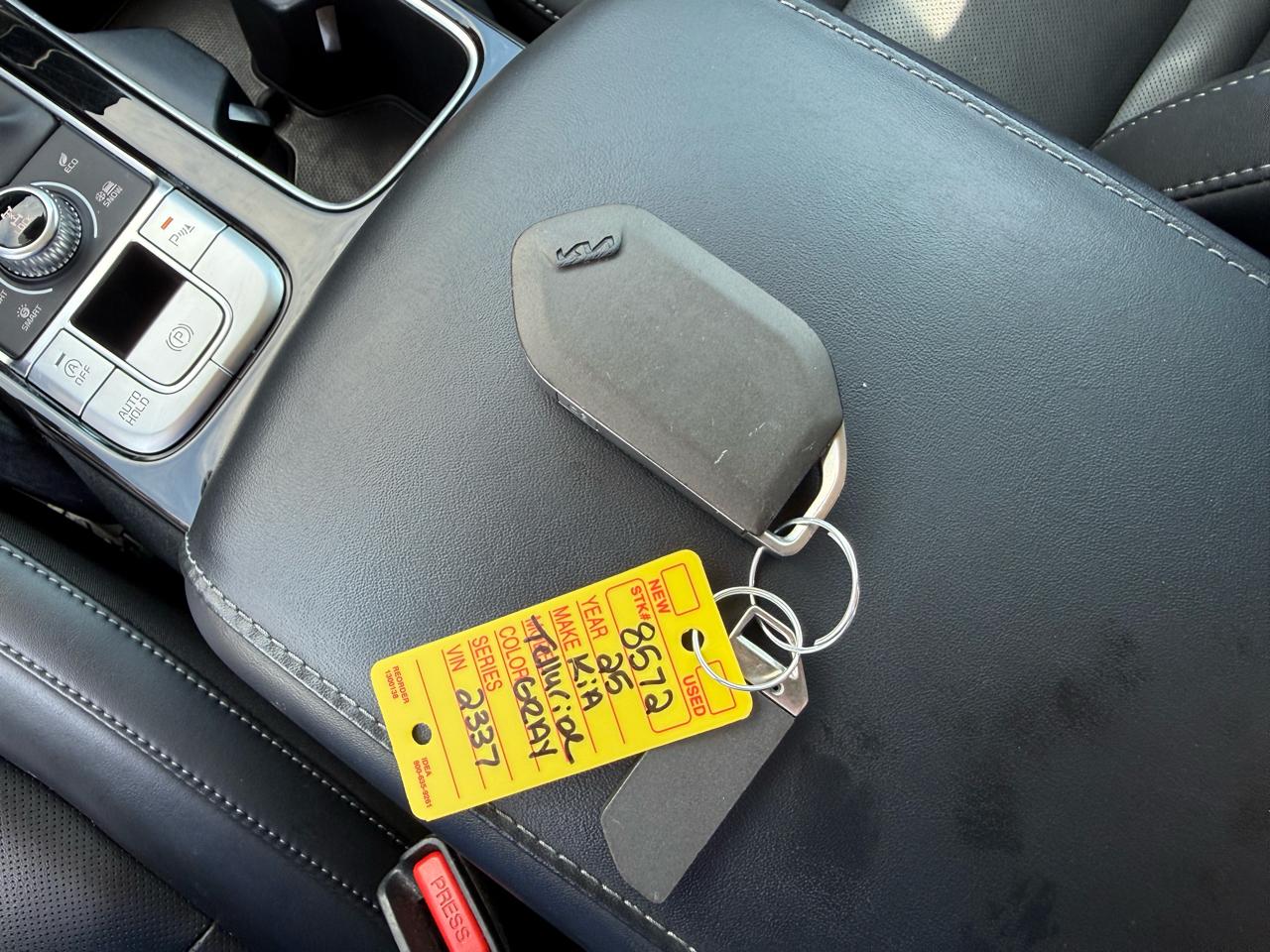 Kia Telluride S 4D SUV AWD 2025