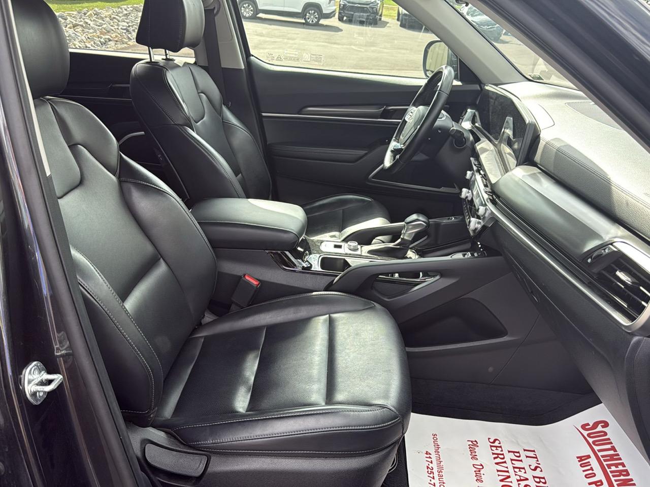 Kia Telluride S 4D SUV AWD 2025