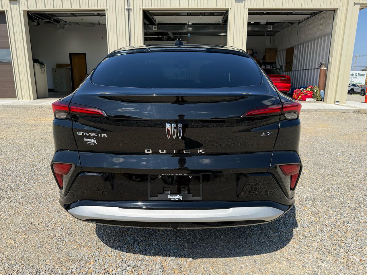 Buick Envista Sport Touring 4D SUV FWD 2024