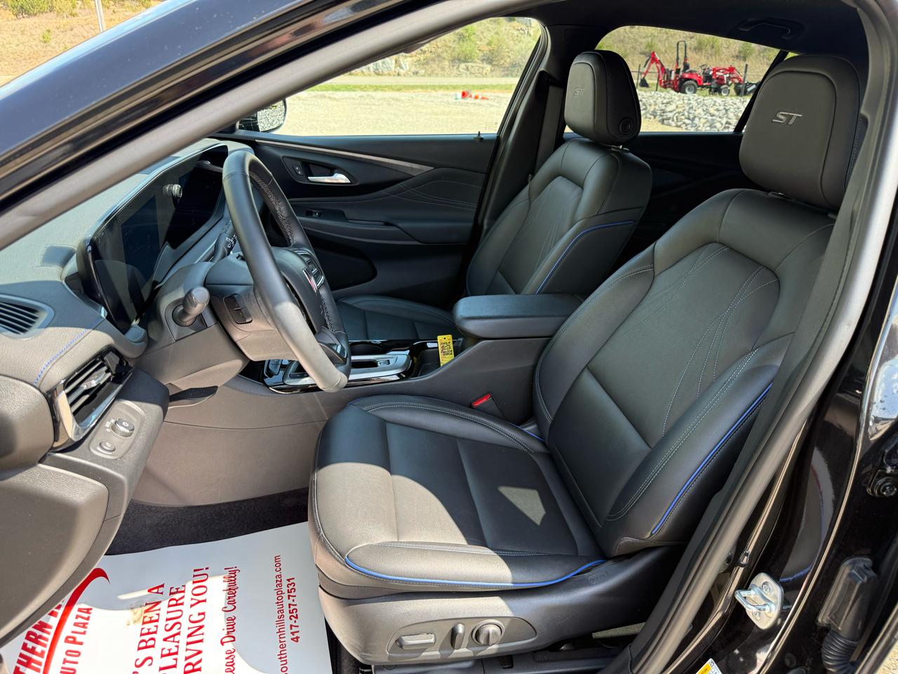 Buick Envista Sport Touring 4D SUV FWD 2024