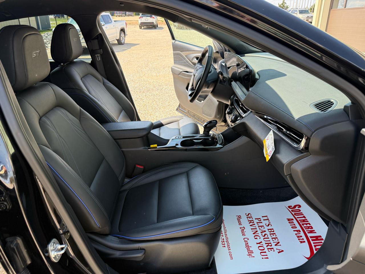 Buick Envista Sport Touring 4D SUV FWD 2024