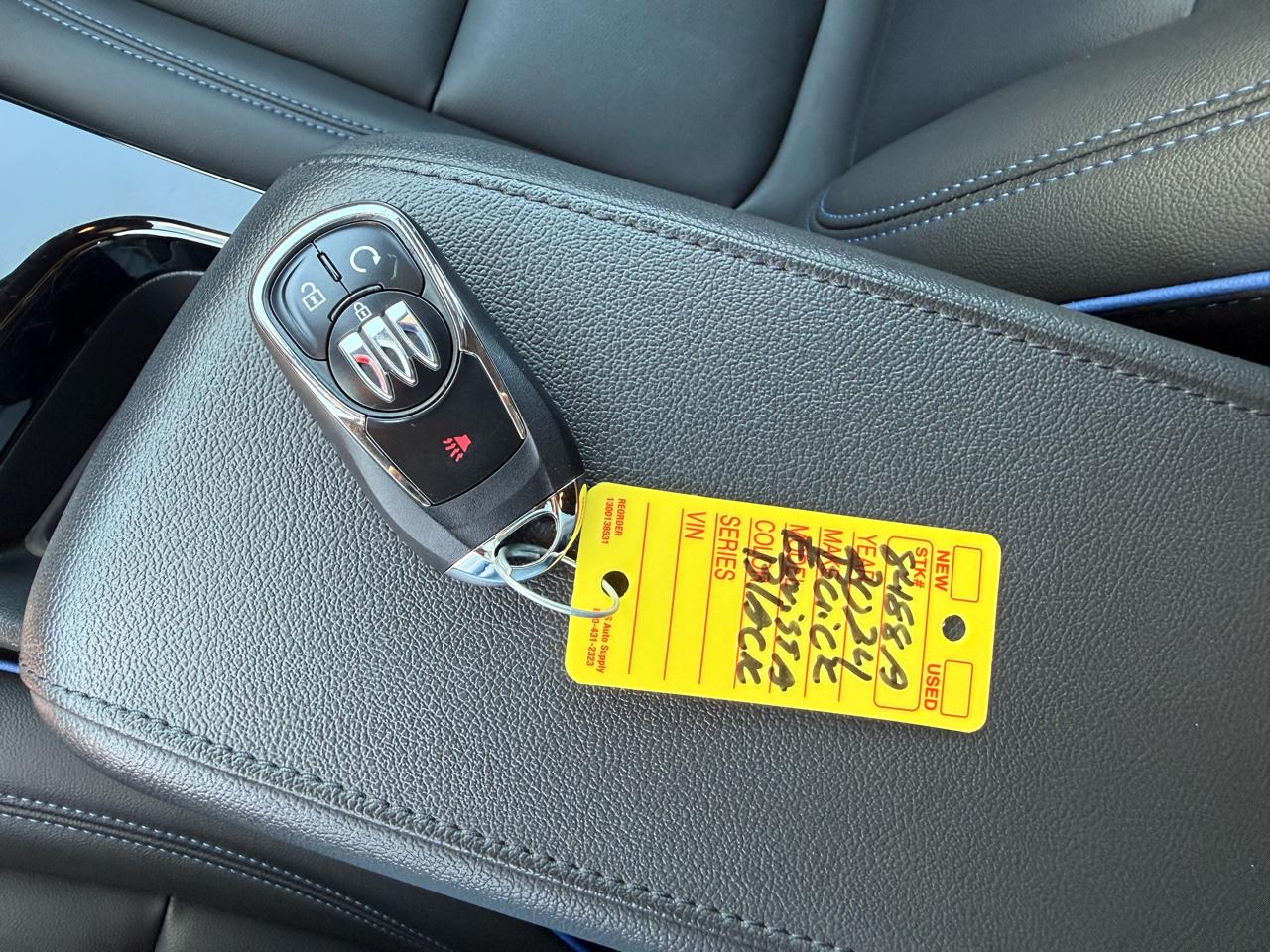 Buick Envista Sport Touring 4D SUV FWD 2024