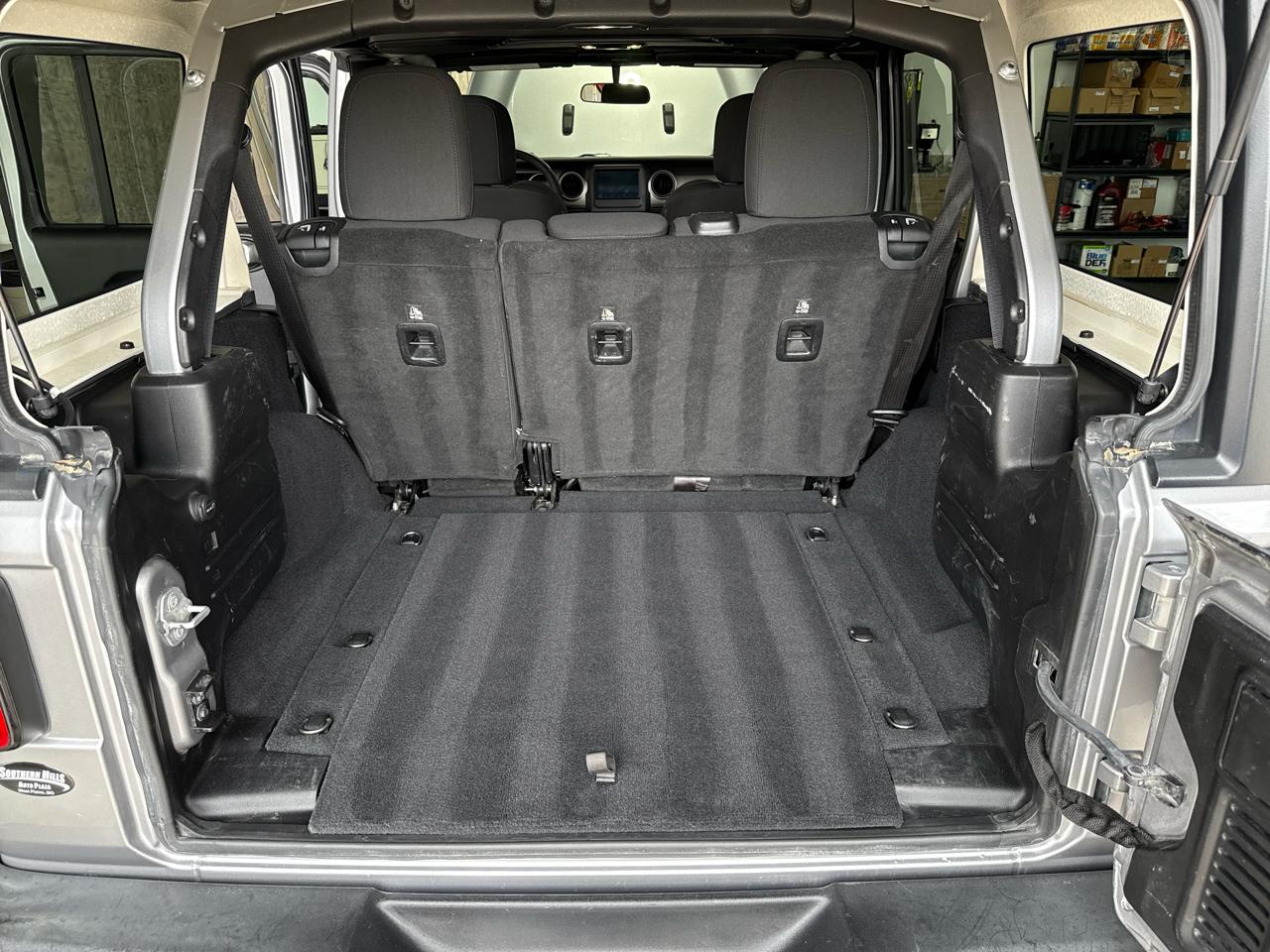 Jeep Wrangler Unlimited Sport 4D SUV 4WD 2019