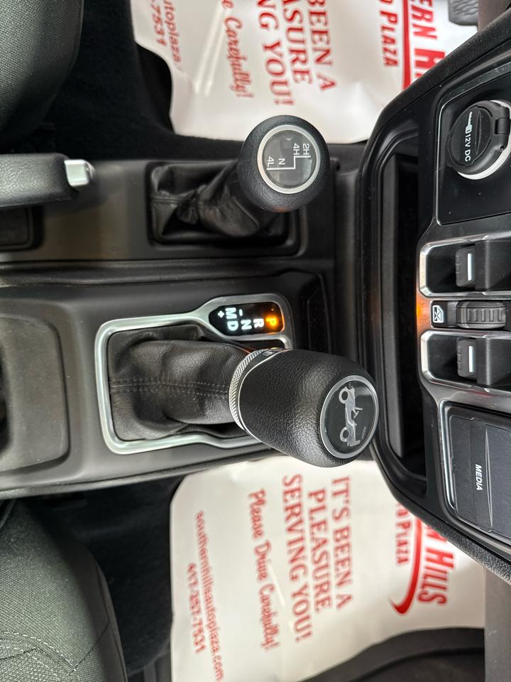 Jeep Wrangler Unlimited Sport 4D SUV 4WD 2019