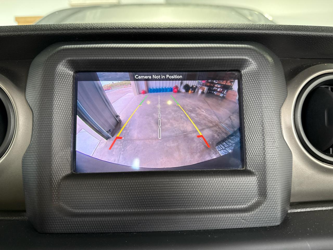 Jeep Wrangler Unlimited Sport 4D SUV 4WD 2019