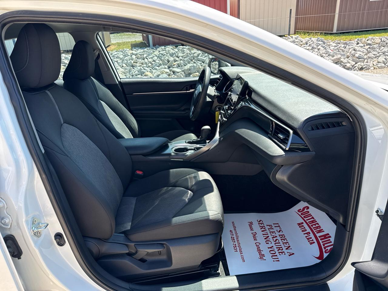 Toyota Camry LE 4D Sedan 2021