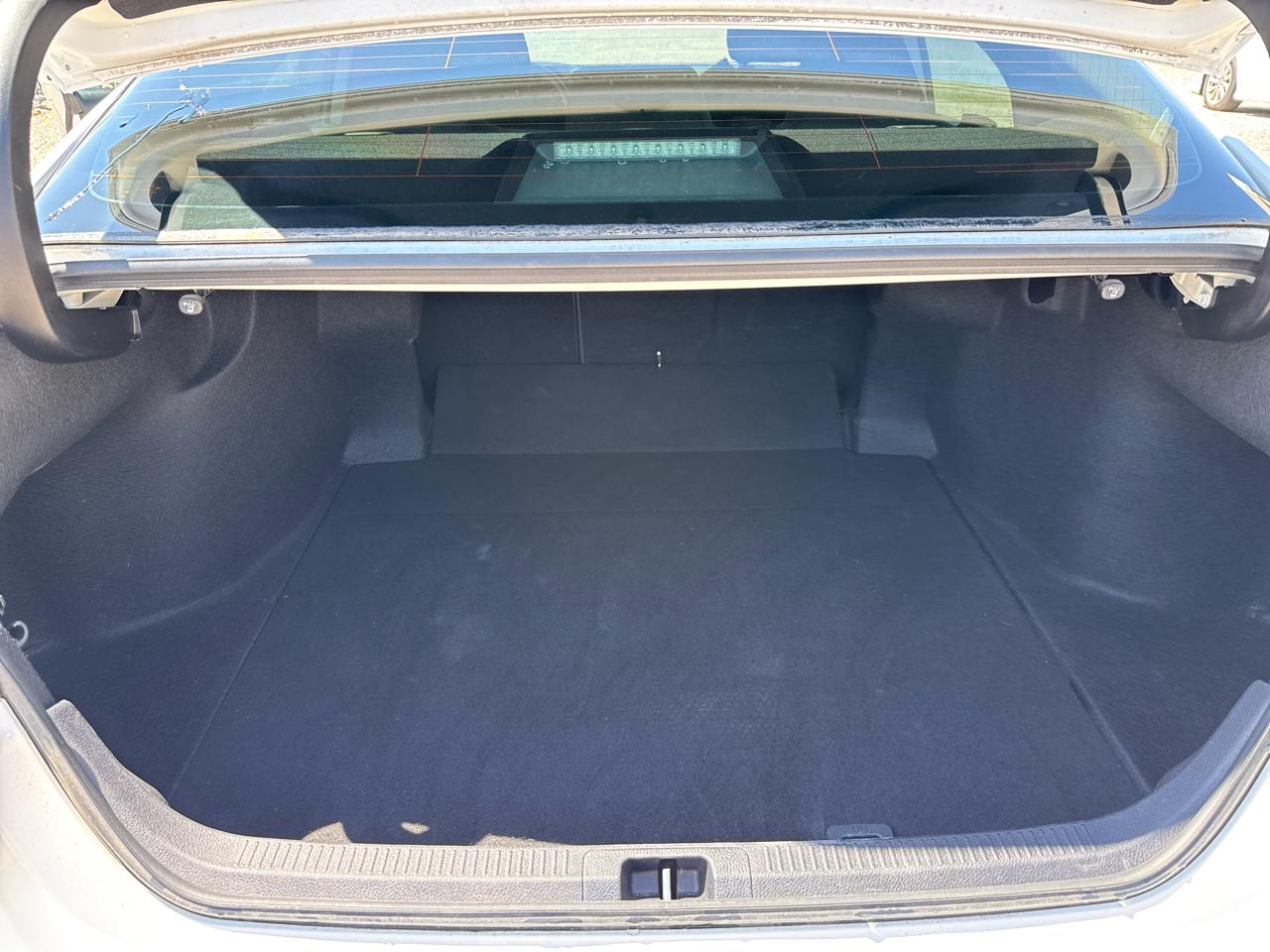 Toyota Camry LE 4D Sedan 2021