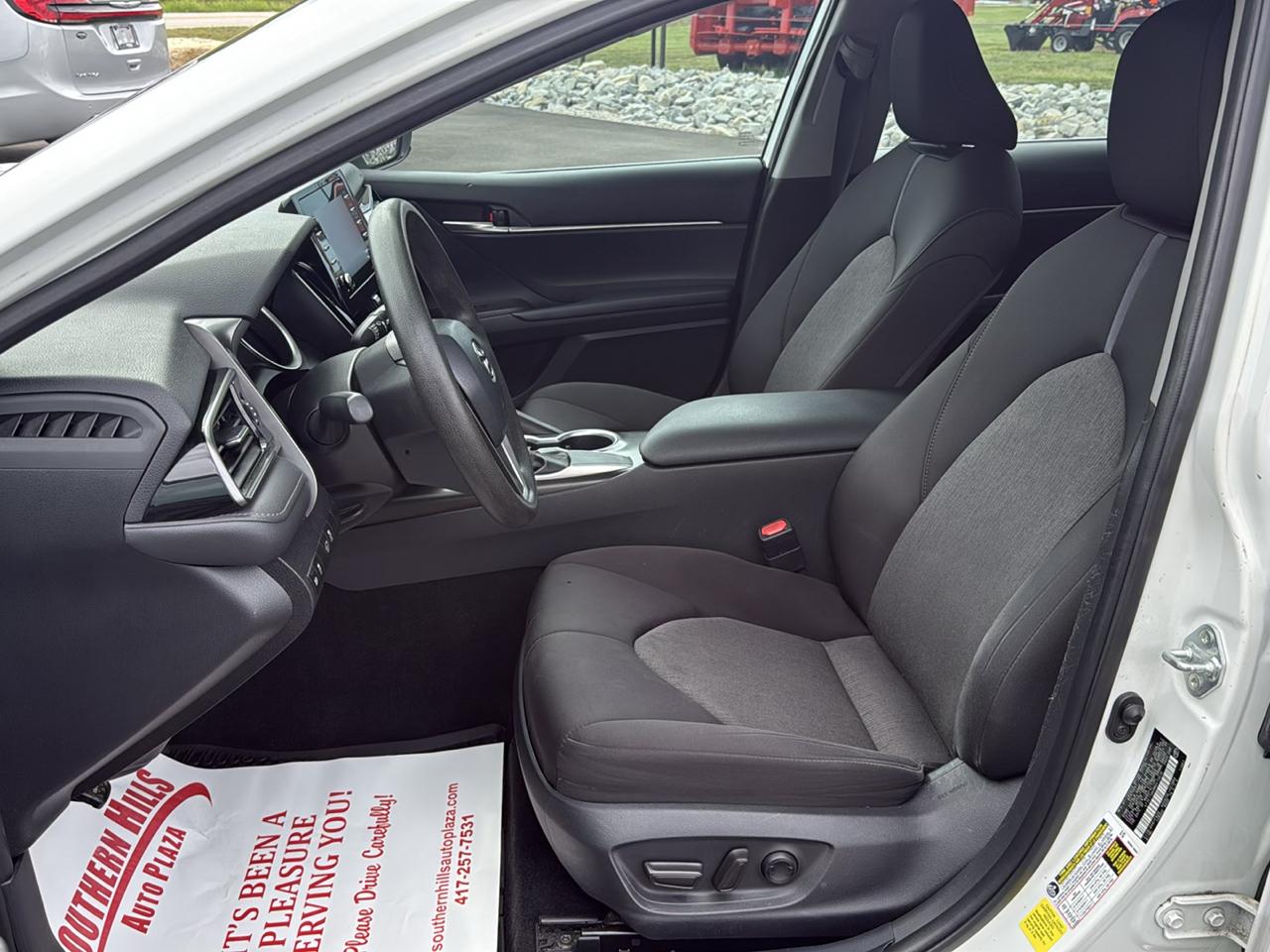 Toyota Camry LE 4D Sedan 2021