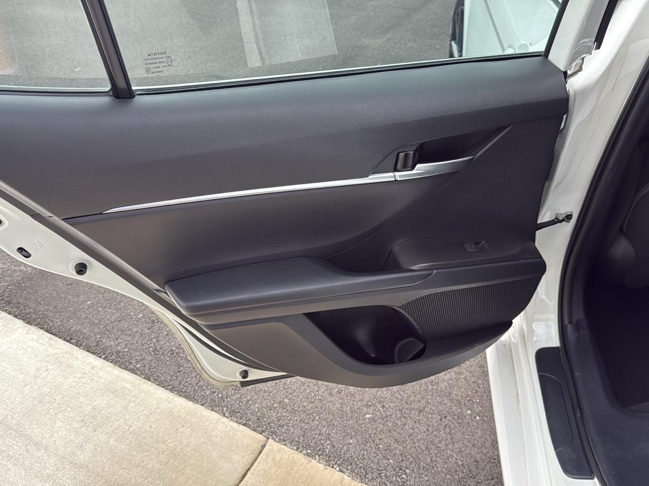 Toyota Camry LE 4D Sedan 2021