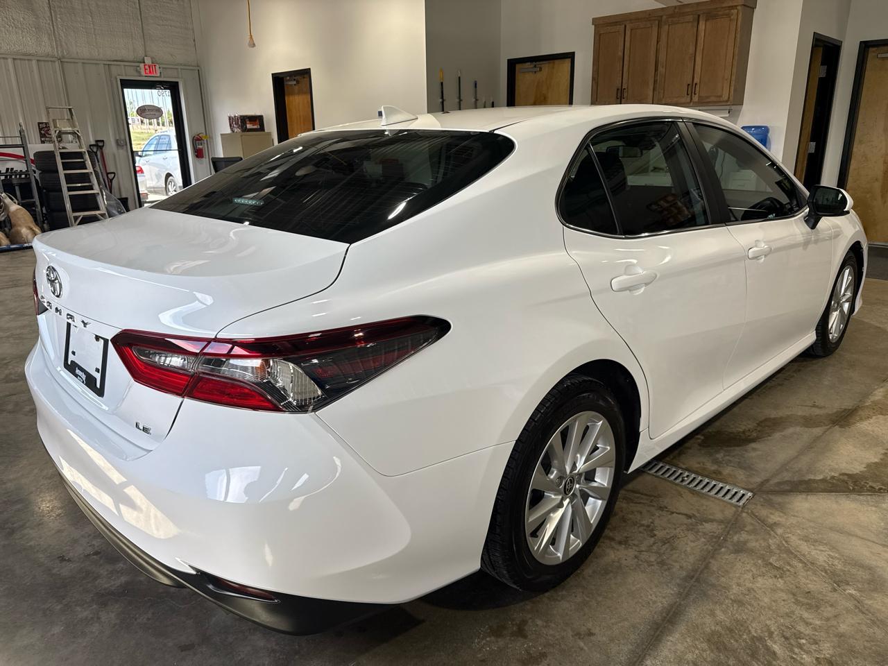 Toyota Camry LE 4D Sedan 2021