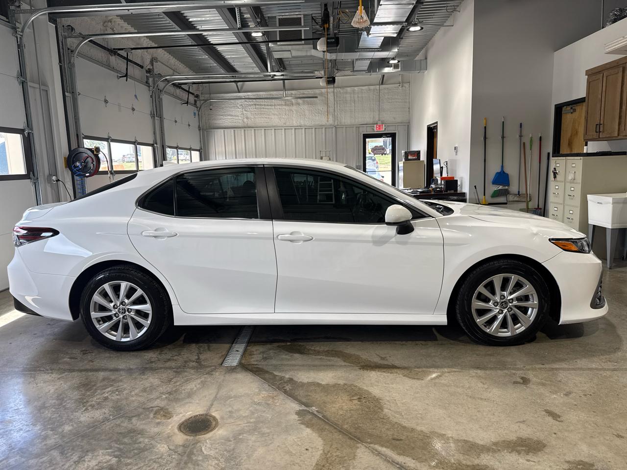 Toyota Camry LE 4D Sedan 2021