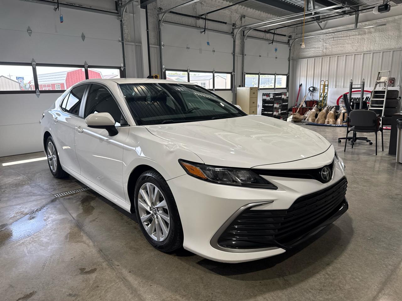 Toyota Camry LE 4D Sedan 2021