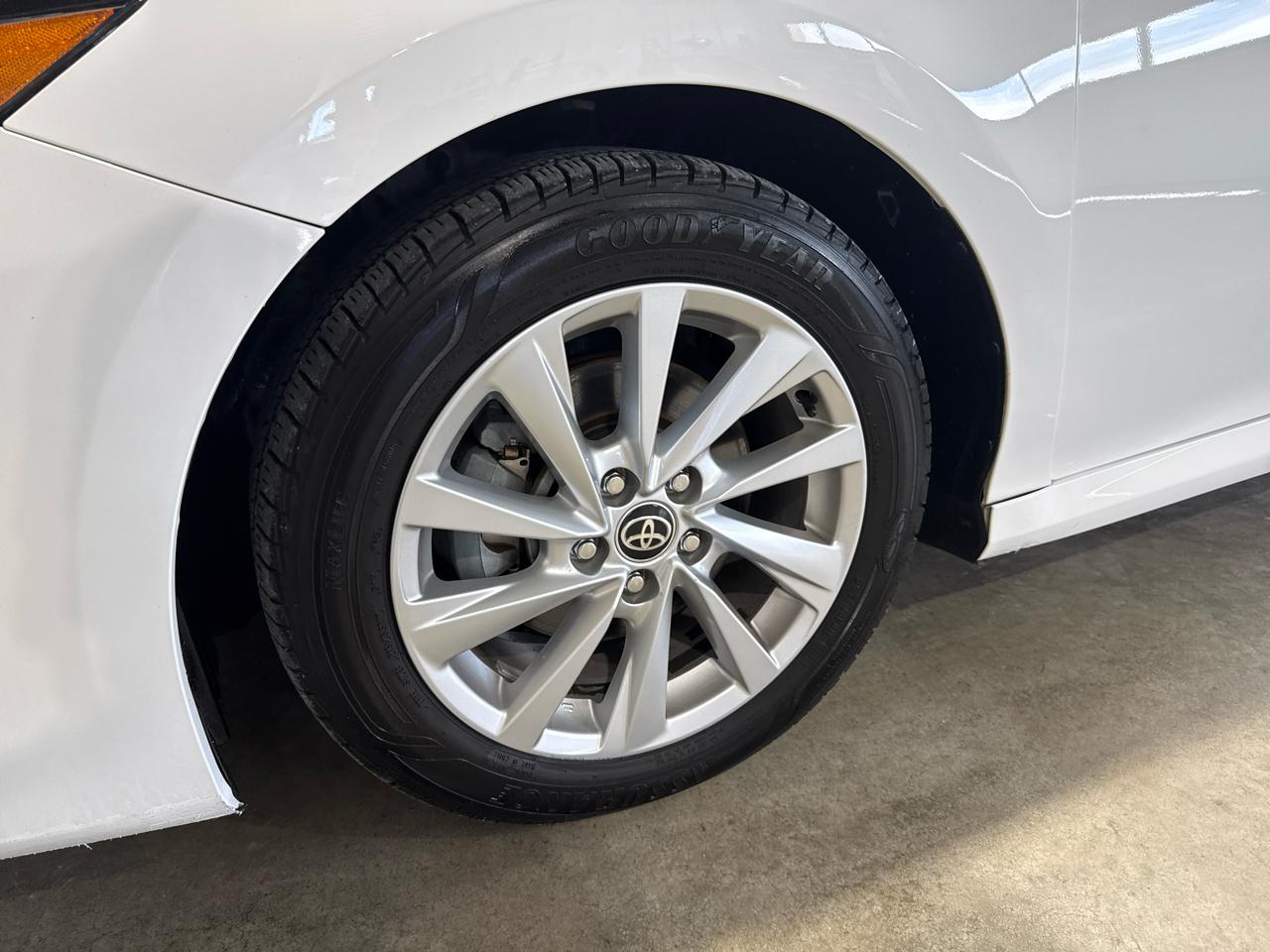 Toyota Camry LE 4D Sedan 2021