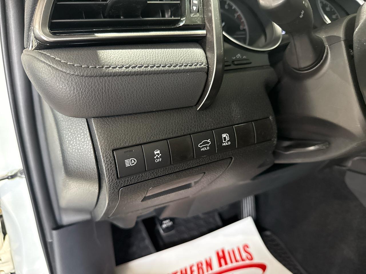 Toyota Camry LE 4D Sedan 2021