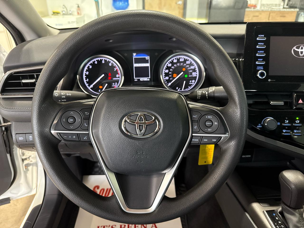 Toyota Camry LE 4D Sedan 2021