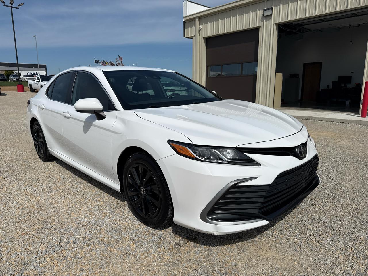 Toyota Camry LE 4D Sedan 2021