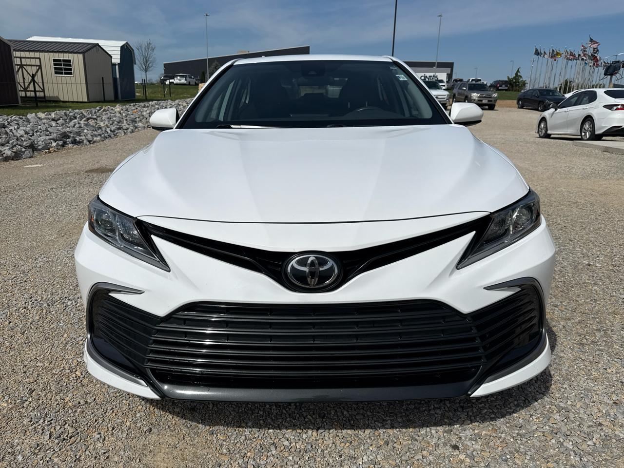 Toyota Camry LE 4D Sedan 2021