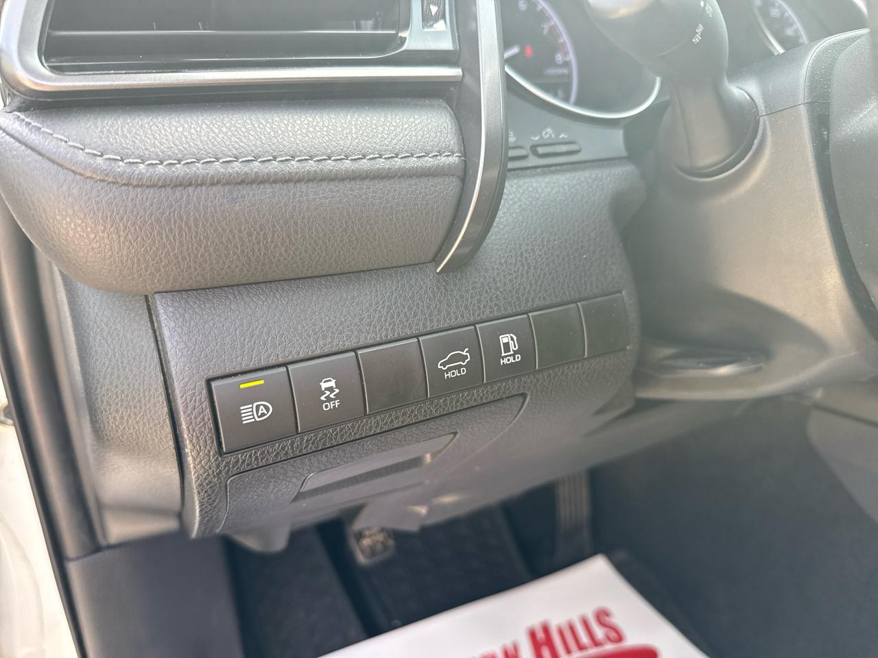 Toyota Camry LE 4D Sedan 2021