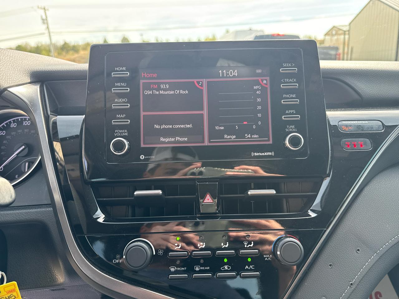 Toyota Camry LE 4D Sedan 2021