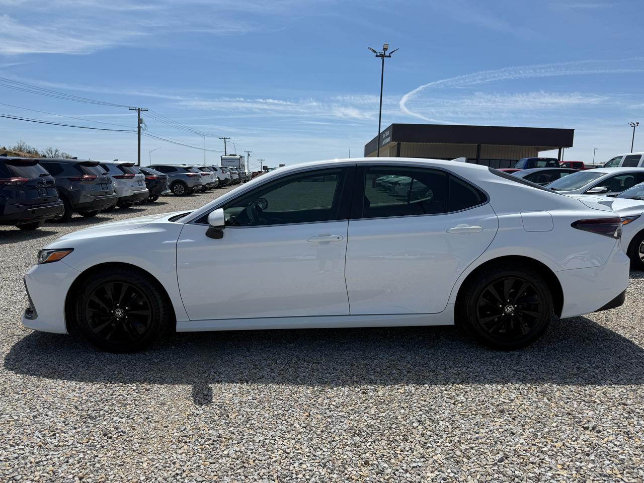 Toyota Camry LE 4D Sedan 2021