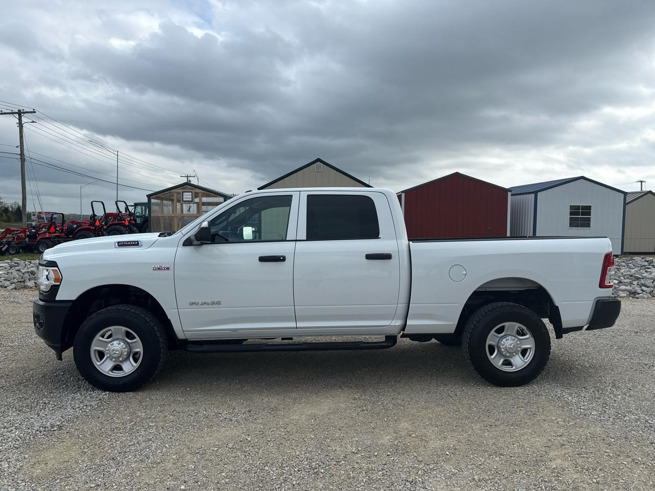 RAM 2500 Tradesman Crew Cab 4WD SWB 2022