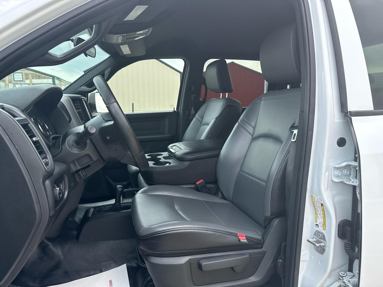 RAM 2500 Tradesman Crew Cab 4WD SWB 2022