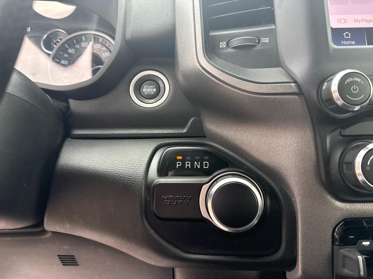 RAM 2500 Tradesman Crew Cab 4WD SWB 2022