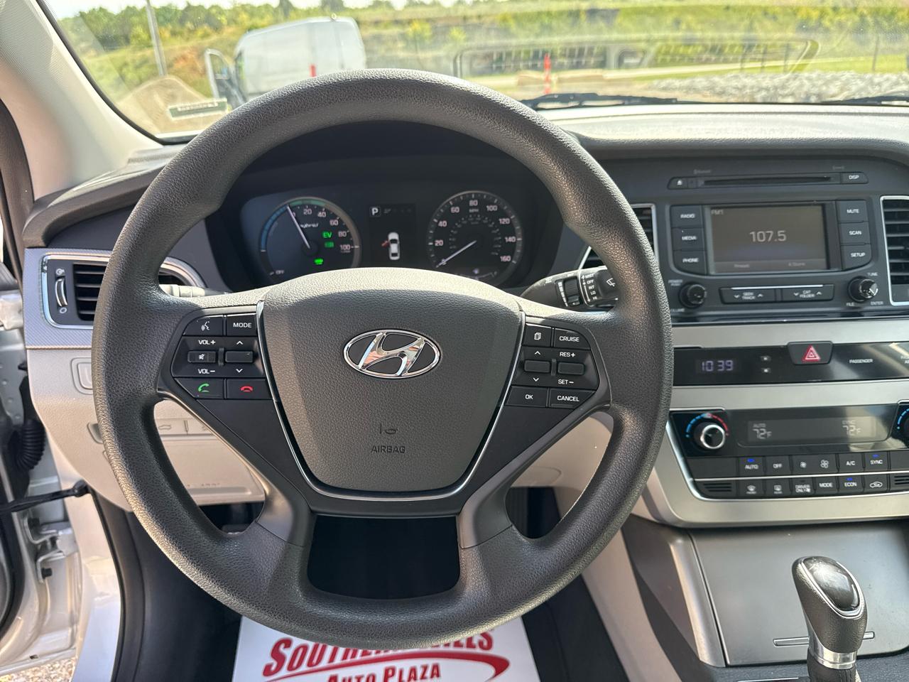 Hyundai Sonata Hybrid 4D Sedan 2016