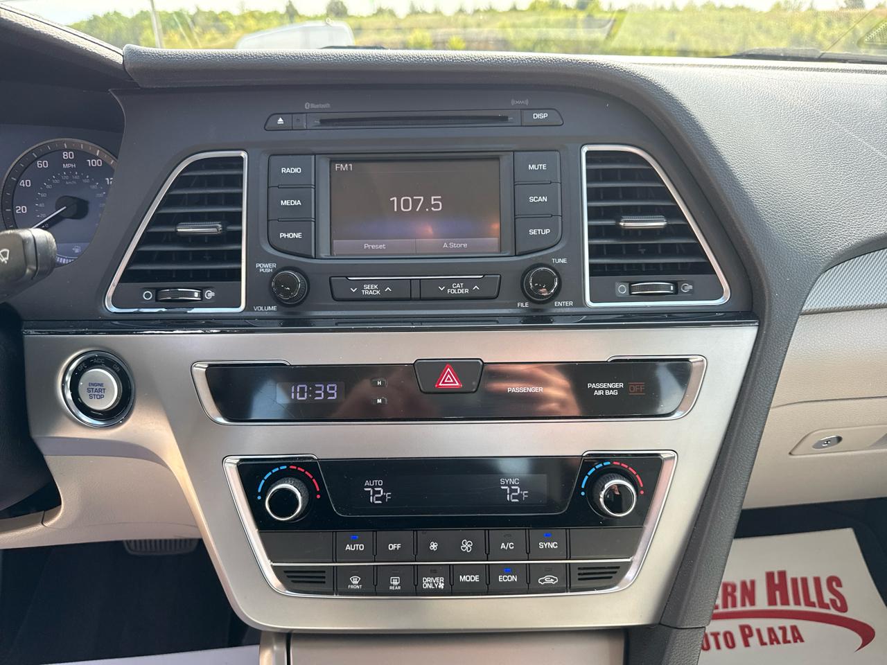 Hyundai Sonata Hybrid 4D Sedan 2016