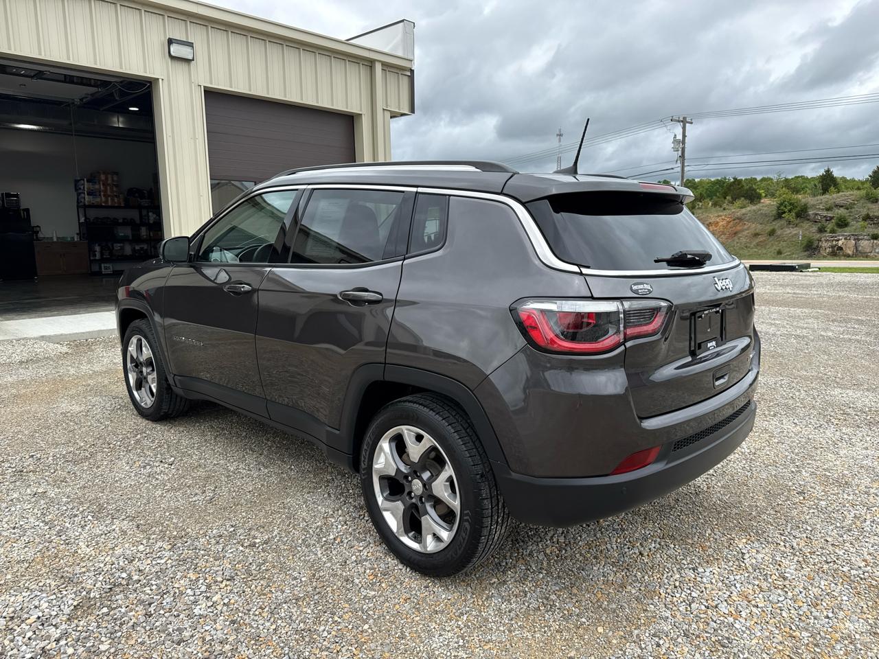 Jeep Compass Limited 4D SUV FWD 2018