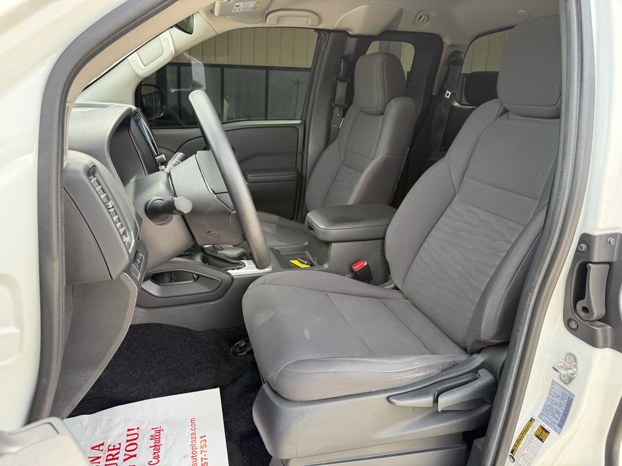 Nissan Frontier S King Cab 4WD 2024
