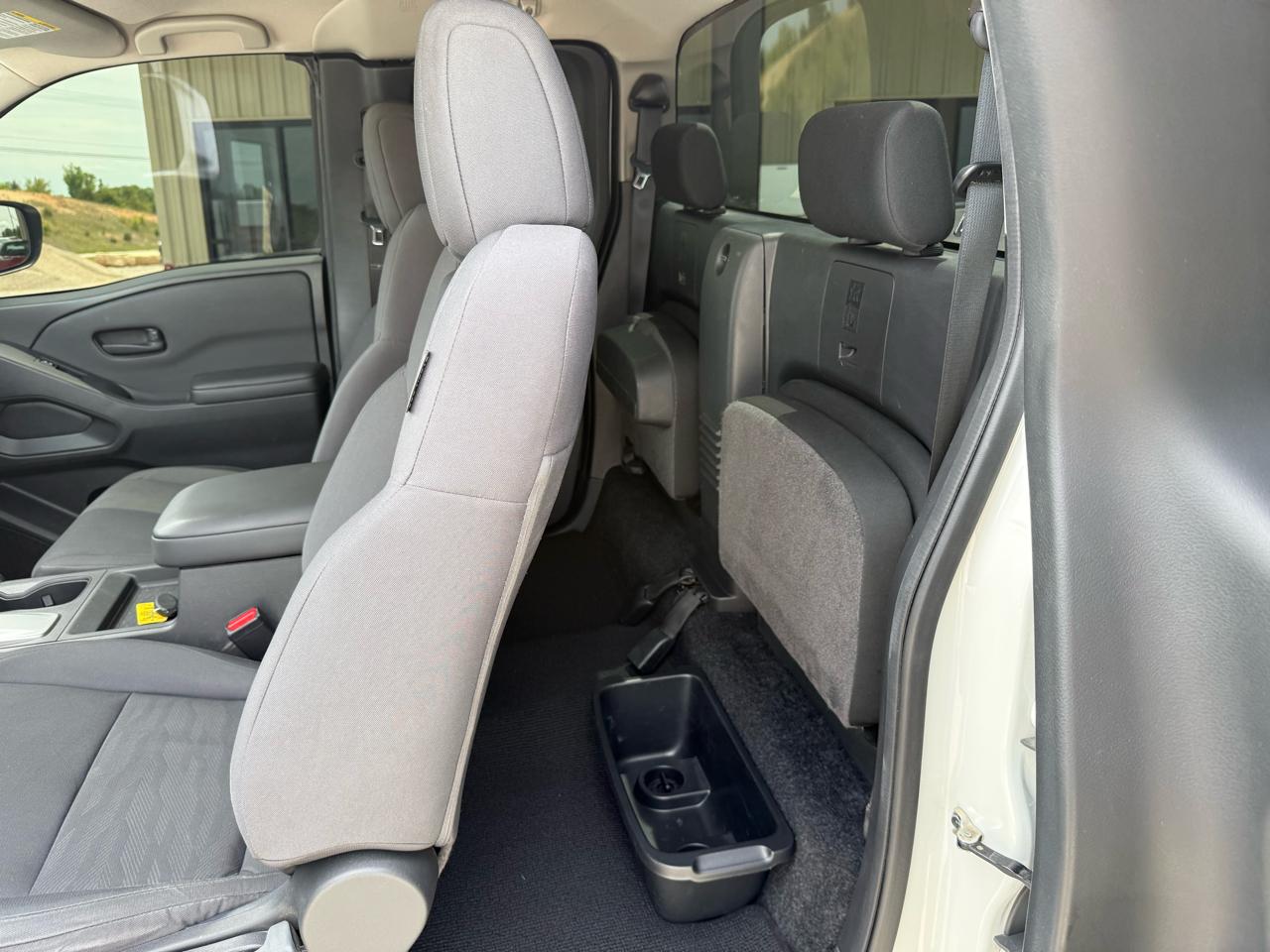 Nissan Frontier S King Cab 4WD 2024