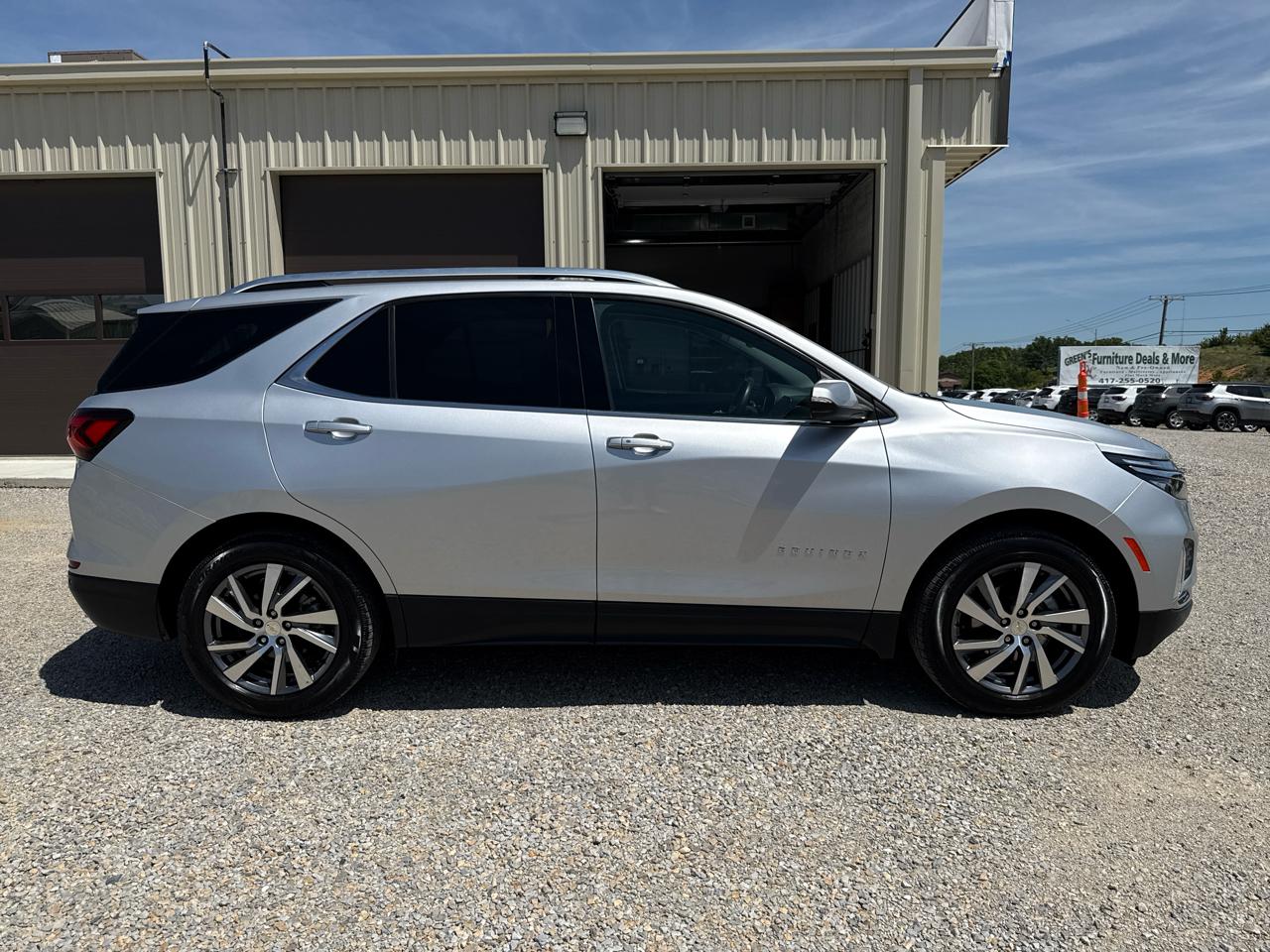 Chevrolet Equinox Premier 4D SUV AWD 2022