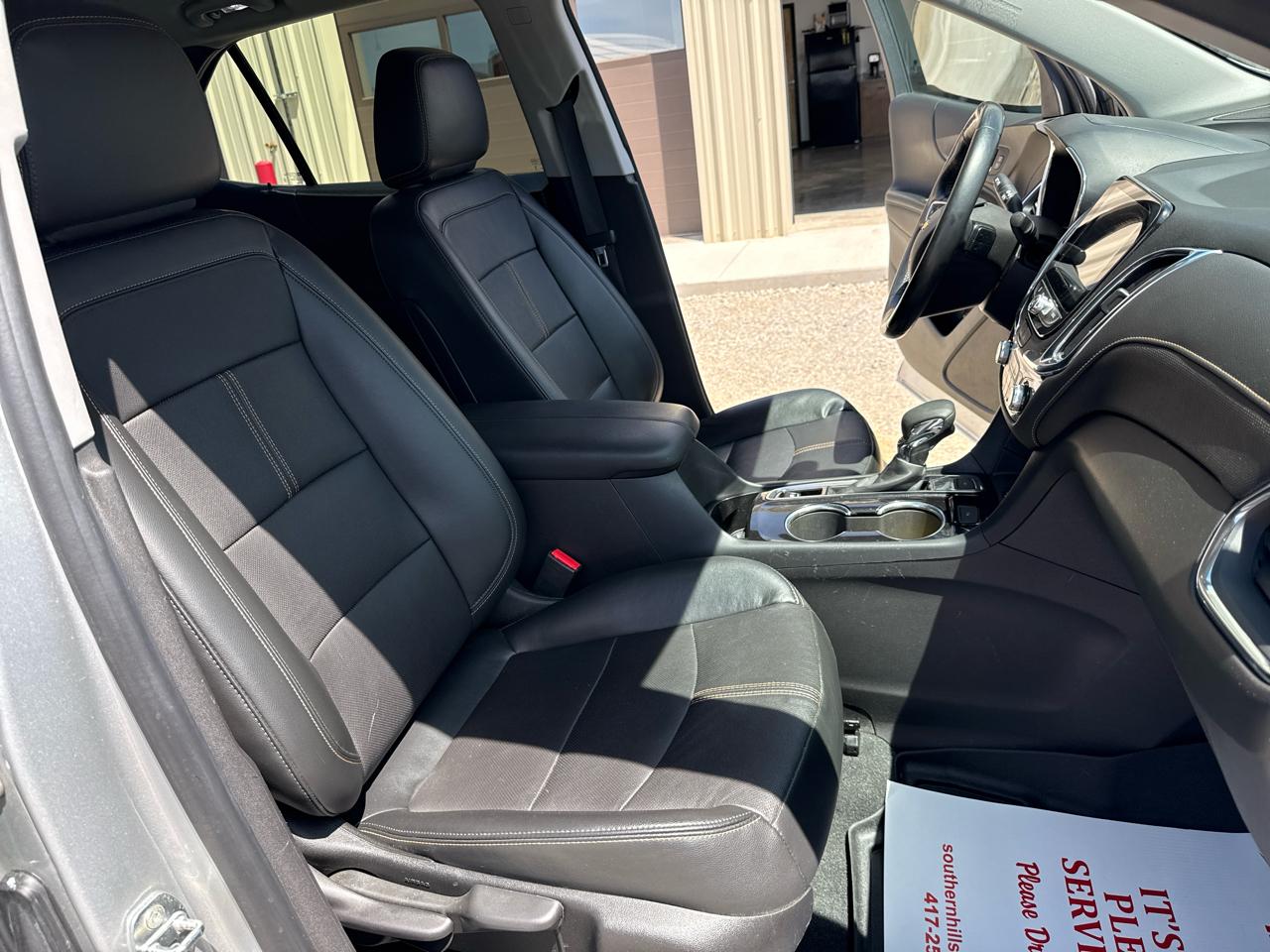 Chevrolet Equinox Premier 4D SUV AWD 2022