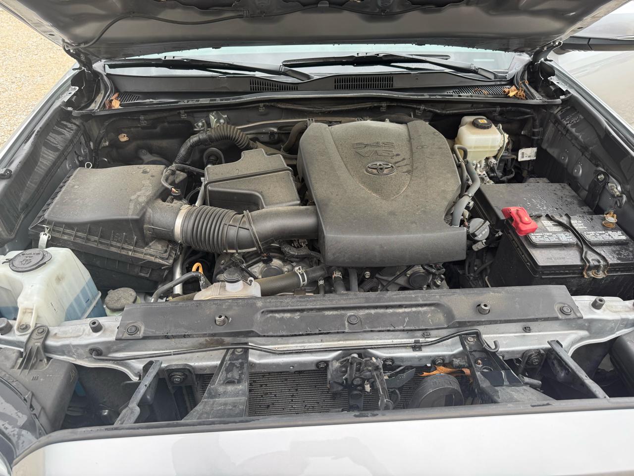 Toyota Tacoma SR Dbl Cab 4WD V6 at 2021