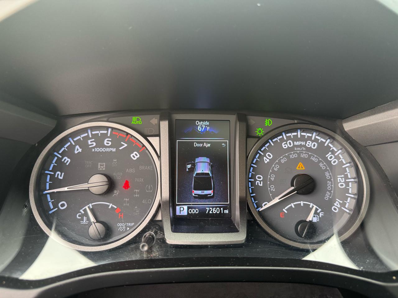 Toyota Tacoma SR Dbl Cab 4WD V6 at 2021