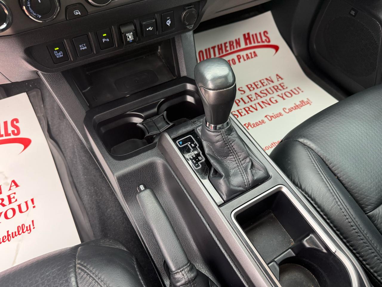 Toyota Tacoma SR Dbl Cab 4WD V6 at 2021