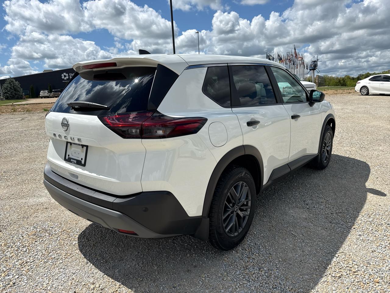 Nissan Rogue S 4D SUV FWD 2023