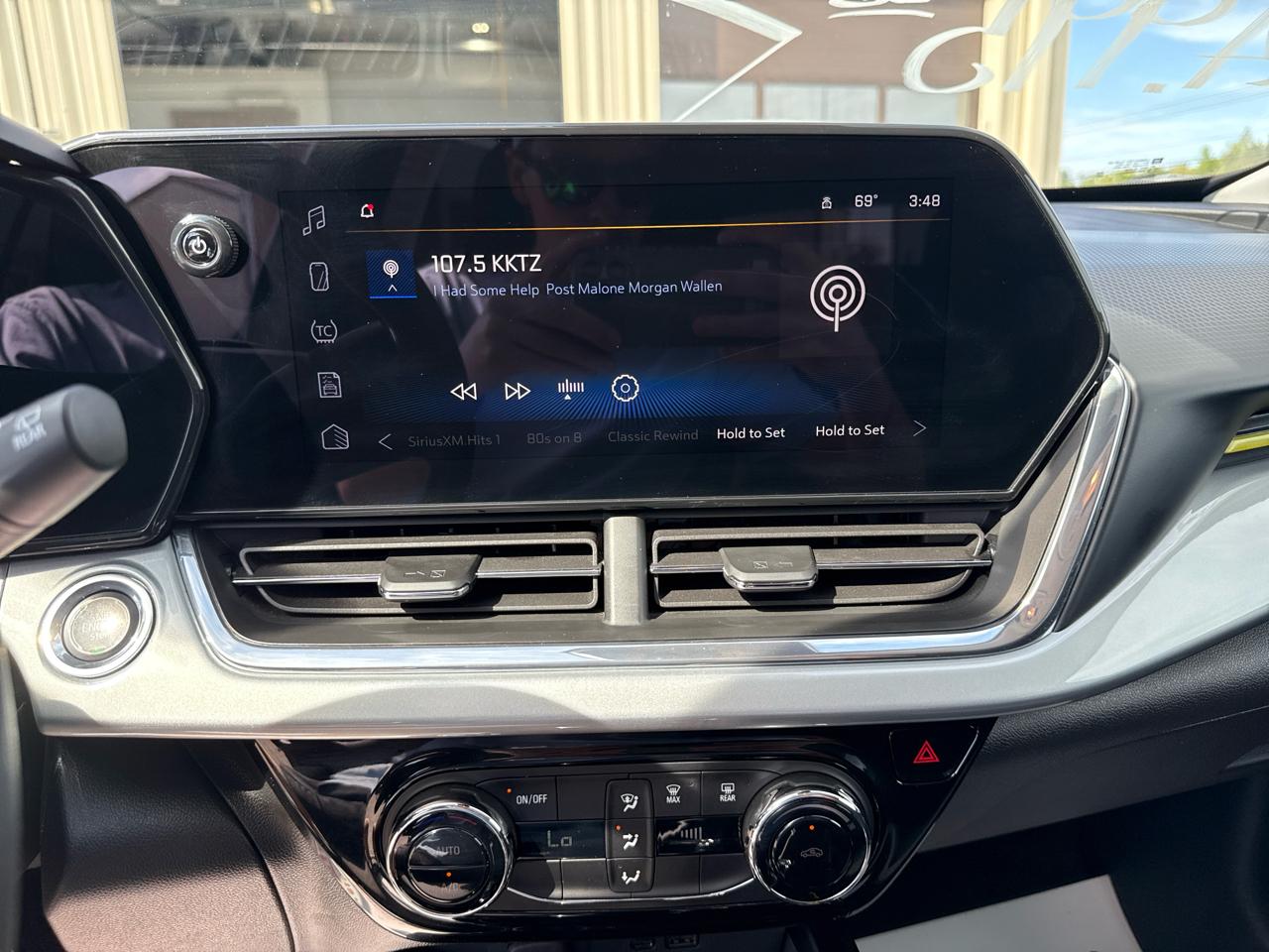 Chevrolet Trax LT 4D SUV 2025