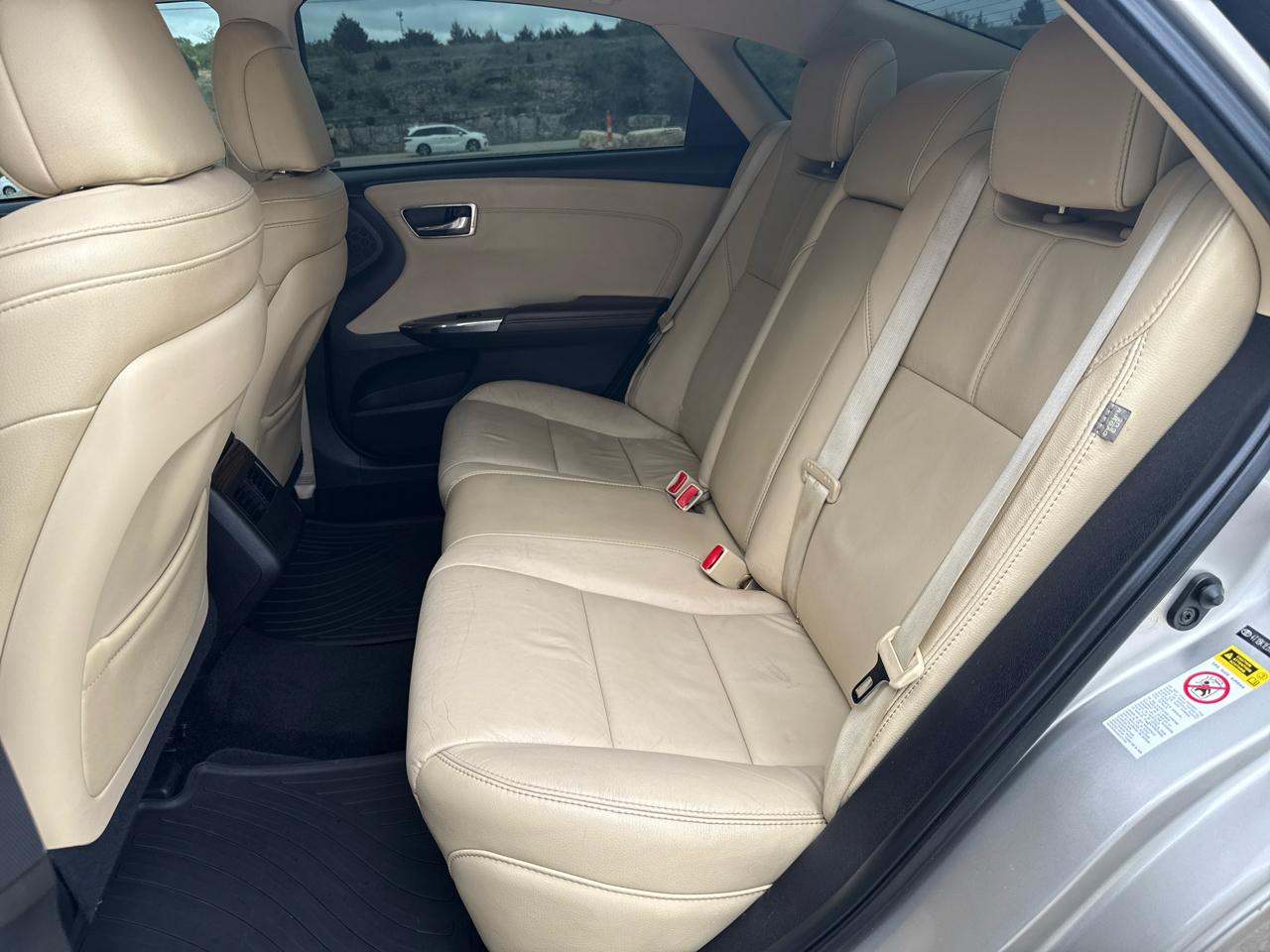 Toyota Avalon XLE Touring 4D Sedan 2014