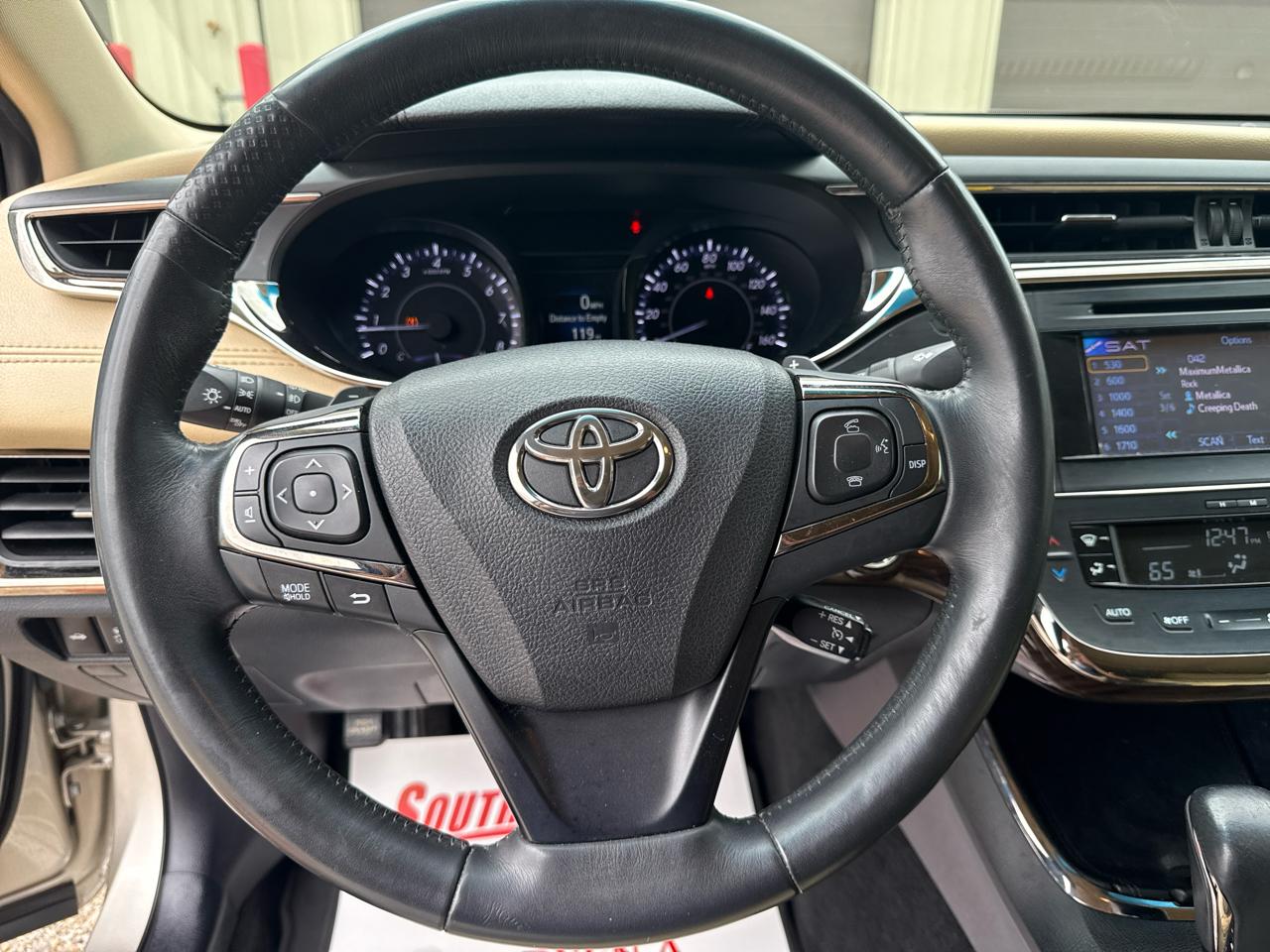 Toyota Avalon XLE Touring 4D Sedan 2014