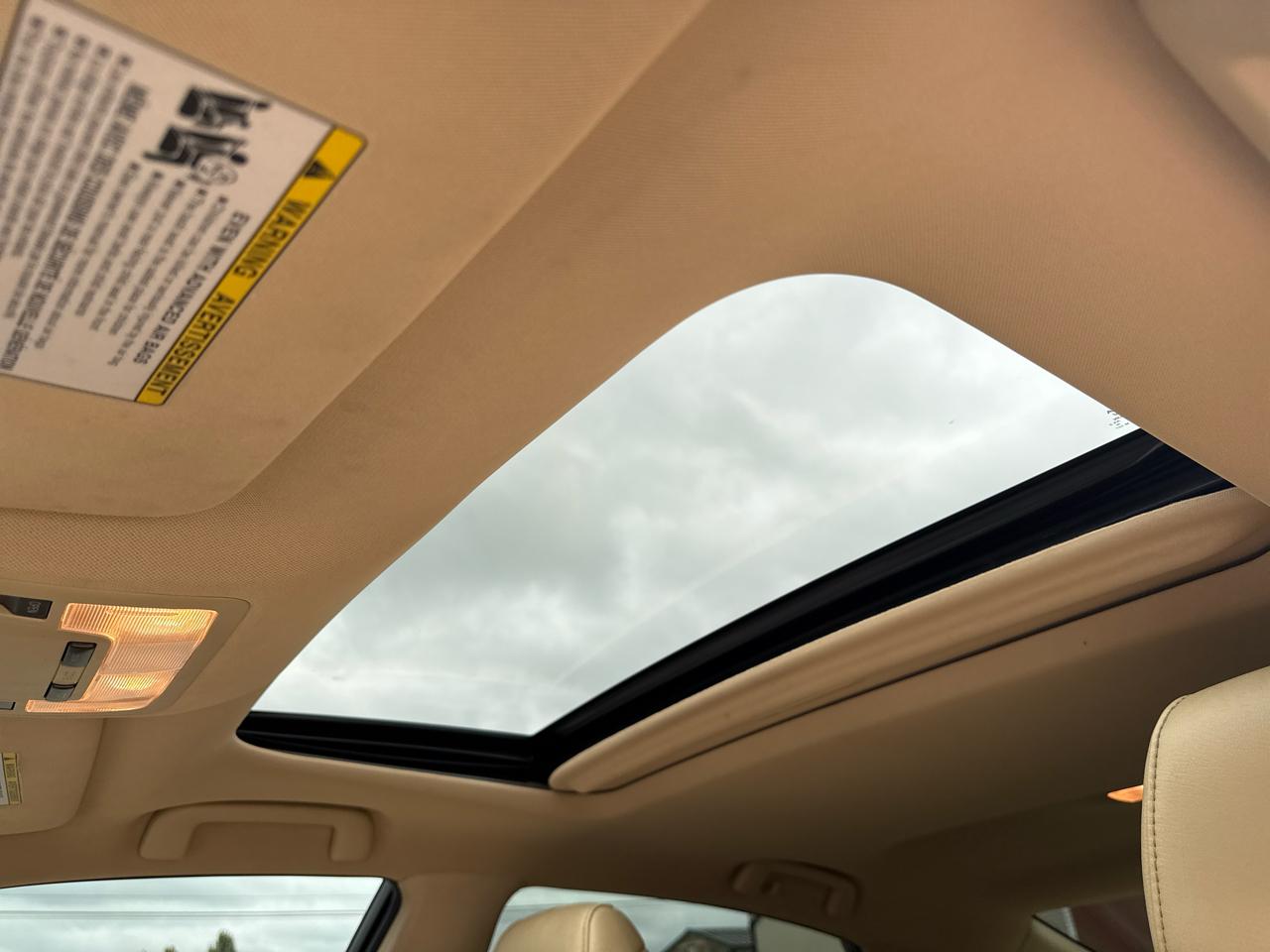 Toyota Avalon XLE Touring 4D Sedan 2014