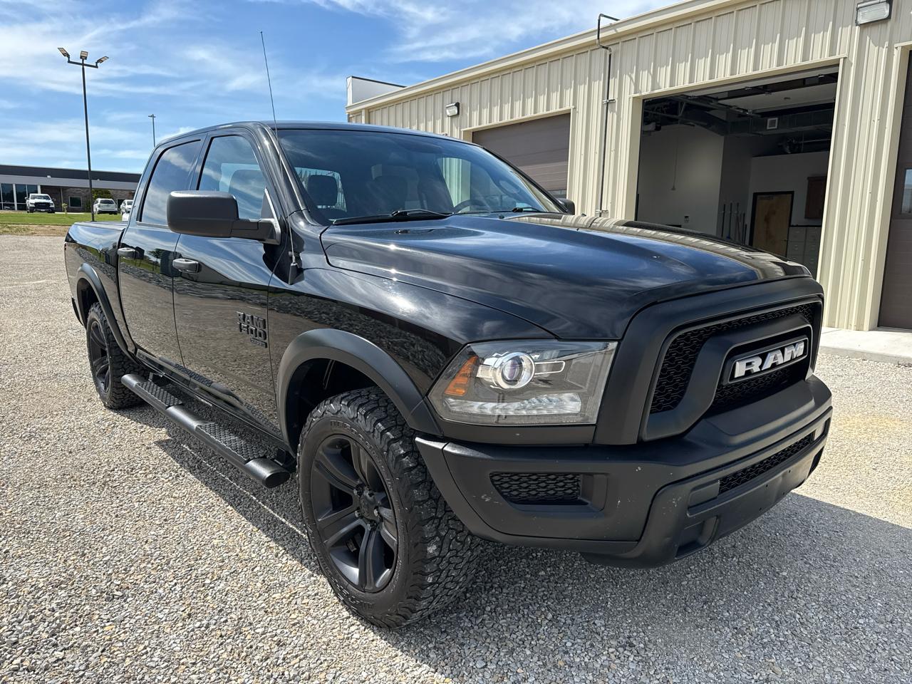 RAM 1500 DS SLT Crew Cab 4WD SWB 2022