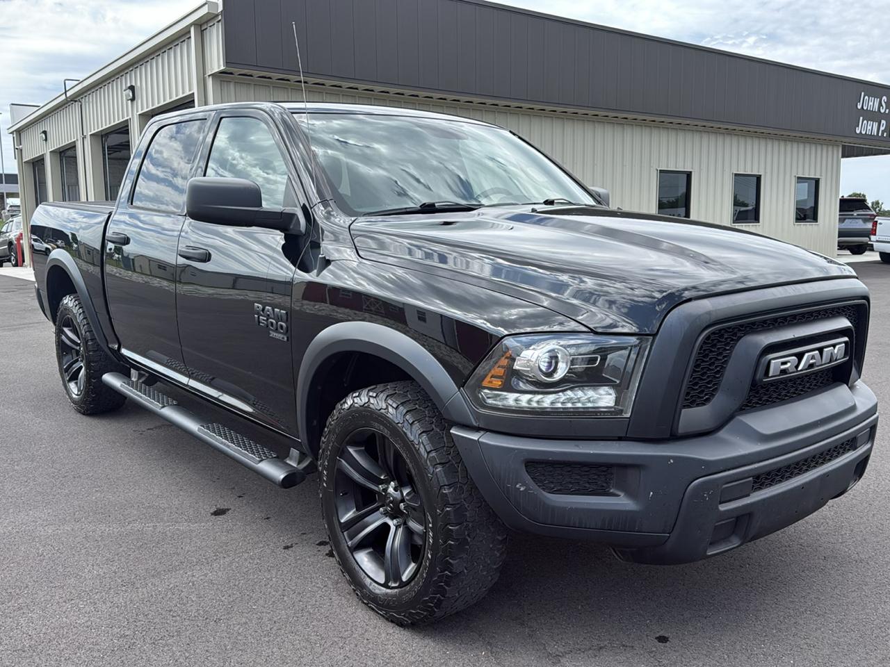 RAM 1500 DS SLT Crew Cab 4WD SWB 2022