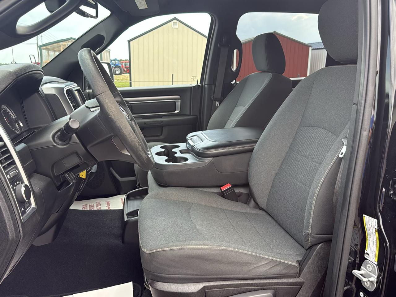 RAM 1500 DS SLT Crew Cab 4WD SWB 2022